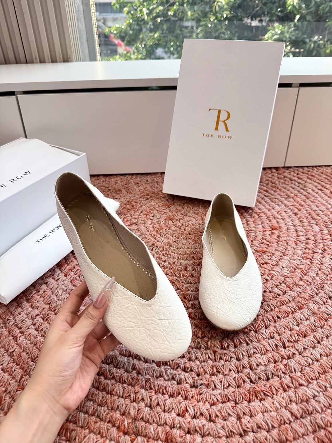 🌾所见即所得G679代购级别the roe慕乐包头拖鞋一定要收了它 有一丢高级又简约的感觉其实除了好看以