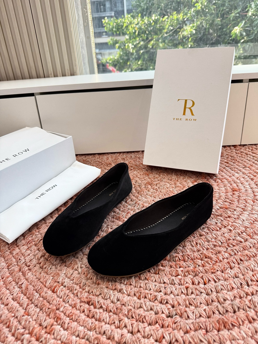 🌾所见即所得G679代购级别the roe慕乐包头拖鞋一定要收了它 有一丢高级又简约的感觉其实除了好看以