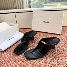 🌾G213顶级品质KHAIT*26ss夏季新款交叉绑带高跟凉鞋这双交叉绑带高跟凉鞋,把品牌标志性的极简美 🌾G213顶级品质KHAIT*26ss夏季新款交叉绑带高跟凉鞋这双交叉绑带高跟凉鞋,把品牌标志性的极简美