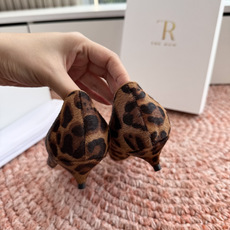 🌾所见即所得G679代购级别the roe慕乐包头拖鞋一定要收了它 有一丢高级又简约的感觉其实除了好看以 🌾所见即所得G679代购级别the roe慕乐包头拖鞋一定要收了它 有一丢高级又简约的感觉其实除了好看以