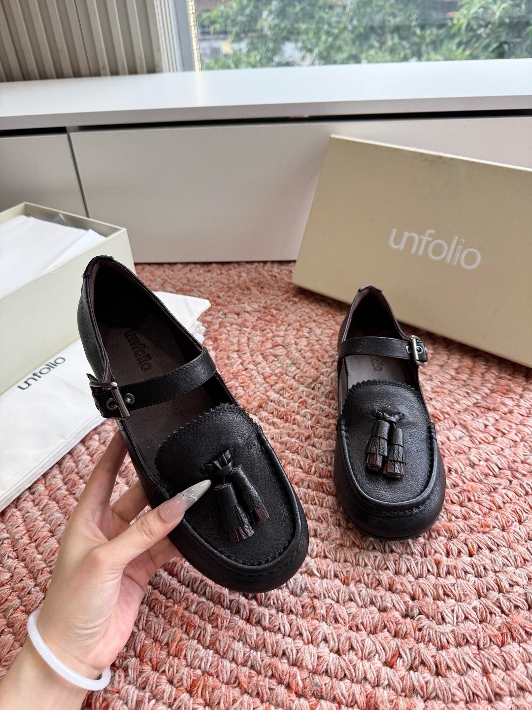🌾G213@Unfoli*夏季新款流苏玛丽珍乐福鞋采用做旧皮革与反绒皮拼接打造，复古圆头搭配鞋身的流苏细