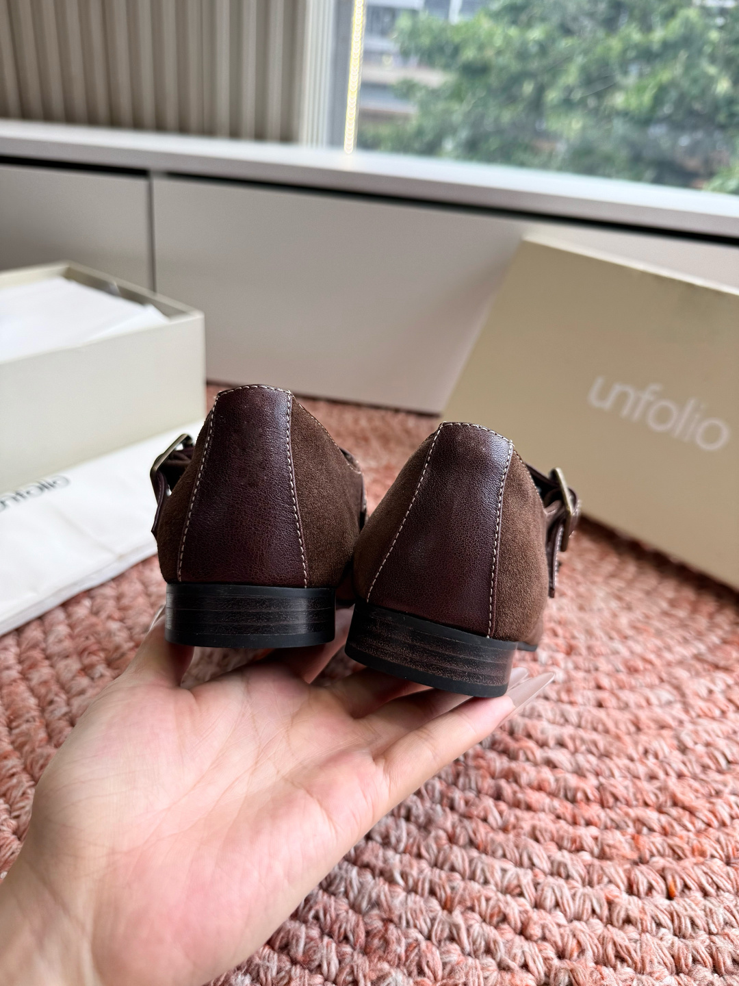 🌾G213@Unfoli*夏季新款流苏玛丽珍乐福鞋采用做旧皮革与反绒皮拼接打造,复古圆头搭配鞋身的流苏细 🌾G213@Unfoli*夏季新款流苏玛丽珍乐福鞋采用做旧皮革与反绒皮拼接打造,复古圆头搭配鞋身的流苏细