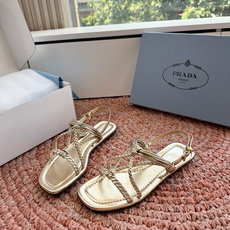 🌾G887@2026新款 💙Prada 普拉达夹脚复古凉鞋未来科技感满满 时尚界久违的极简之美 时髦又精 🌾G887@2026新款 💙Prada 普拉达夹脚复古凉鞋未来科技感满满 时尚界久违的极简之美 时髦又精