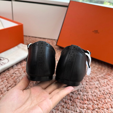 🌾G393顶级品质Hermès/爱马仕2026新品Kelly扣细带猫跟凉鞋单鞋当Kelly包的传奇基因邂 🌾G393顶级品质Hermès/爱马仕2026新品Kelly扣细带猫跟凉鞋单鞋当Kelly包的传奇基因邂