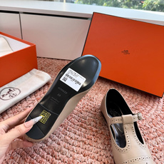 🌾G393顶级品质Hermès/爱马仕2026新品Kelly扣细带猫跟凉鞋单鞋当Kelly包的传奇基因邂 🌾G393顶级品质Hermès/爱马仕2026新品Kelly扣细带猫跟凉鞋单鞋当Kelly包的传奇基因邂