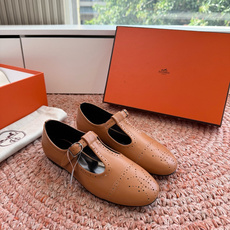 🌾G393顶级品质Hermès/爱马仕2026新品Kelly扣细带猫跟凉鞋单鞋当Kelly包的传奇基因邂 🌾G393顶级品质Hermès/爱马仕2026新品Kelly扣细带猫跟凉鞋单鞋当Kelly包的传奇基因邂