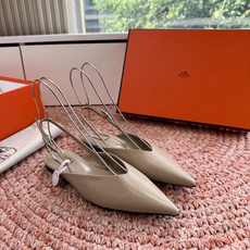 🌾G393顶级品质Hermès/爱马仕2026新品Kelly扣细带猫跟凉鞋单鞋当Kelly包的传奇基因邂 🌾G393顶级品质Hermès/爱马仕2026新品Kelly扣细带猫跟凉鞋单鞋当Kelly包的传奇基因邂