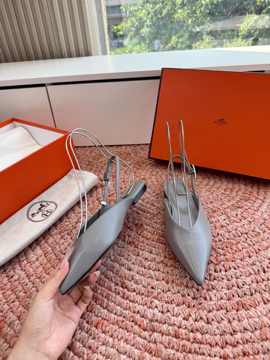 🌾G393顶级品质Hermès/爱马仕2026新品Kelly扣细带猫跟凉鞋单鞋当Kelly包的传奇基因邂