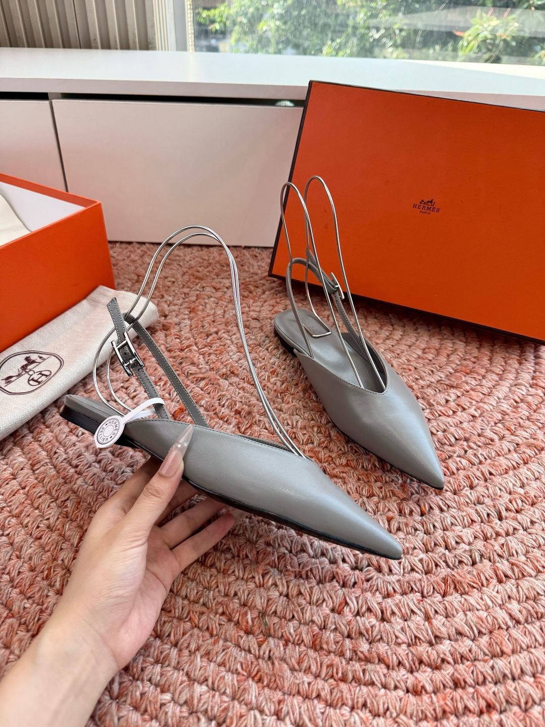 🌾G393顶级品质Hermès/爱马仕2026新品Kelly扣细带猫跟凉鞋单鞋当Kelly包的传奇基因邂