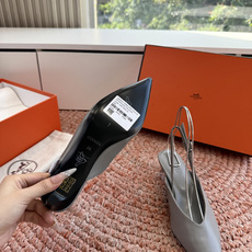 🌾G393顶级品质Hermès/爱马仕2026新品Kelly扣细带猫跟凉鞋单鞋当Kelly包的传奇基因邂 🌾G393顶级品质Hermès/爱马仕2026新品Kelly扣细带猫跟凉鞋单鞋当Kelly包的传奇基因邂