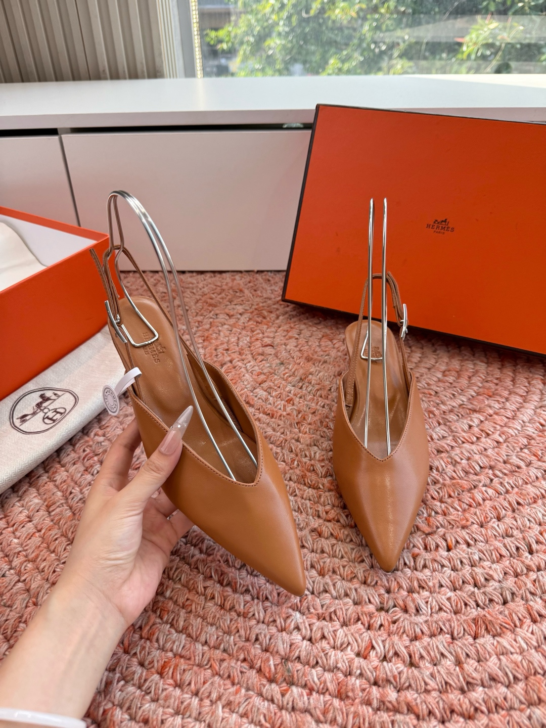 🌾G393顶级品质Hermès/爱马仕2026新品Kelly扣细带猫跟凉鞋单鞋当Kelly包的传奇基因邂