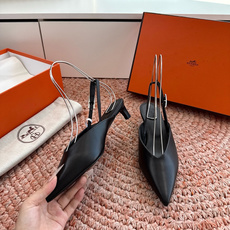🌾G393顶级品质Hermès/爱马仕2026新品Kelly扣细带猫跟凉鞋单鞋当Kelly包的传奇基因邂 🌾G393顶级品质Hermès/爱马仕2026新品Kelly扣细带猫跟凉鞋单鞋当Kelly包的传奇基因邂