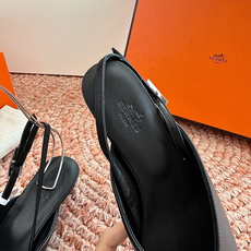 🌾G393顶级品质Hermès/爱马仕2026新品Kelly扣细带猫跟凉鞋单鞋当Kelly包的传奇基因邂 🌾G393顶级品质Hermès/爱马仕2026新品Kelly扣细带猫跟凉鞋单鞋当Kelly包的传奇基因邂