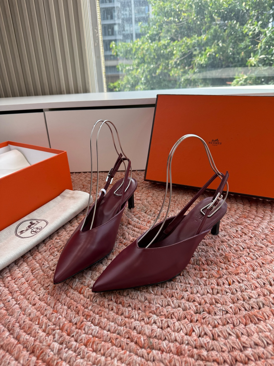 🌾G393顶级品质Hermès/爱马仕2026新品Kelly扣细带猫跟凉鞋单鞋当Kelly包的传奇基因邂