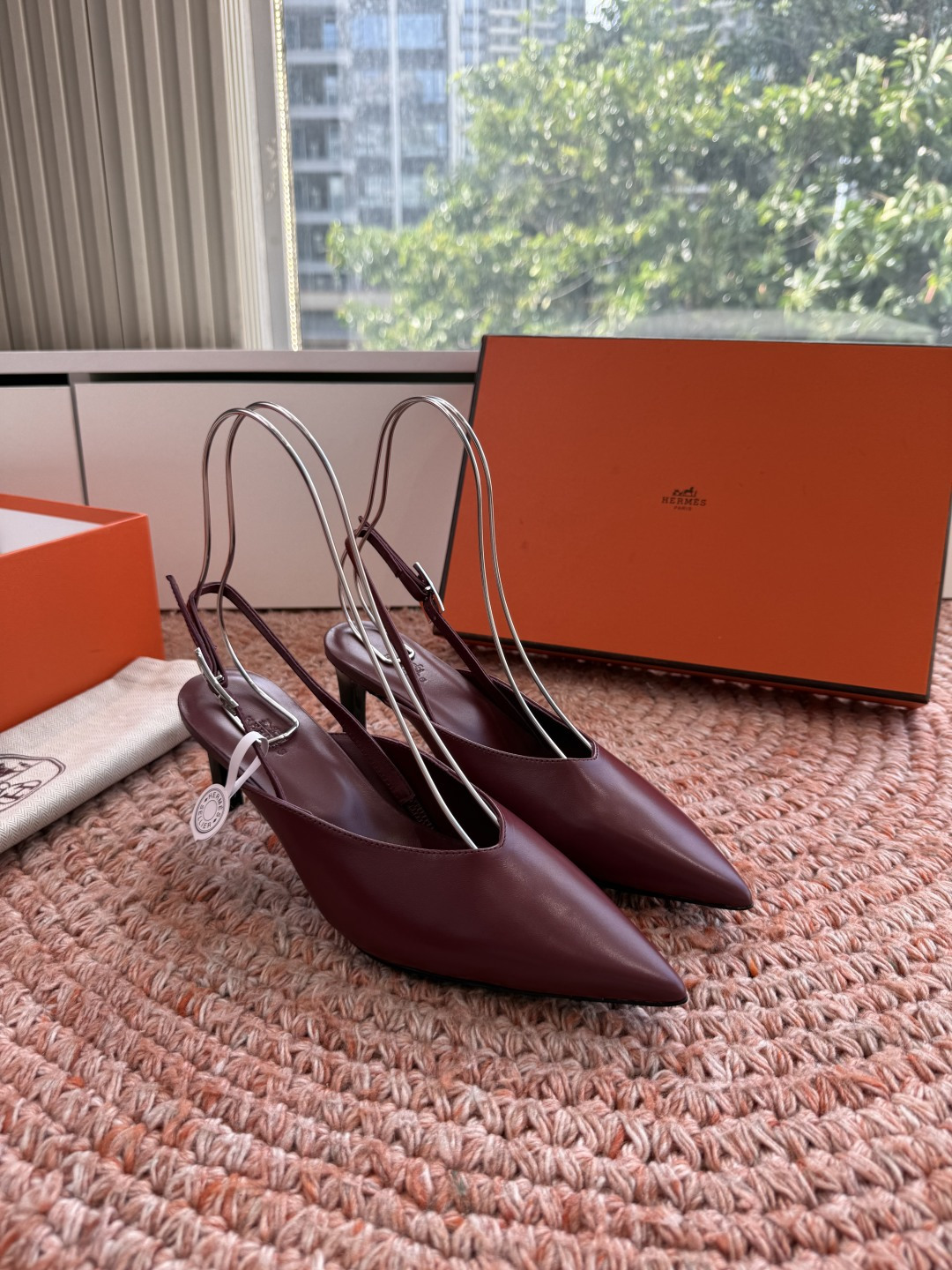 🌾G393顶级品质Hermès/爱马仕2026新品Kelly扣细带猫跟凉鞋单鞋当Kelly包的传奇基因邂