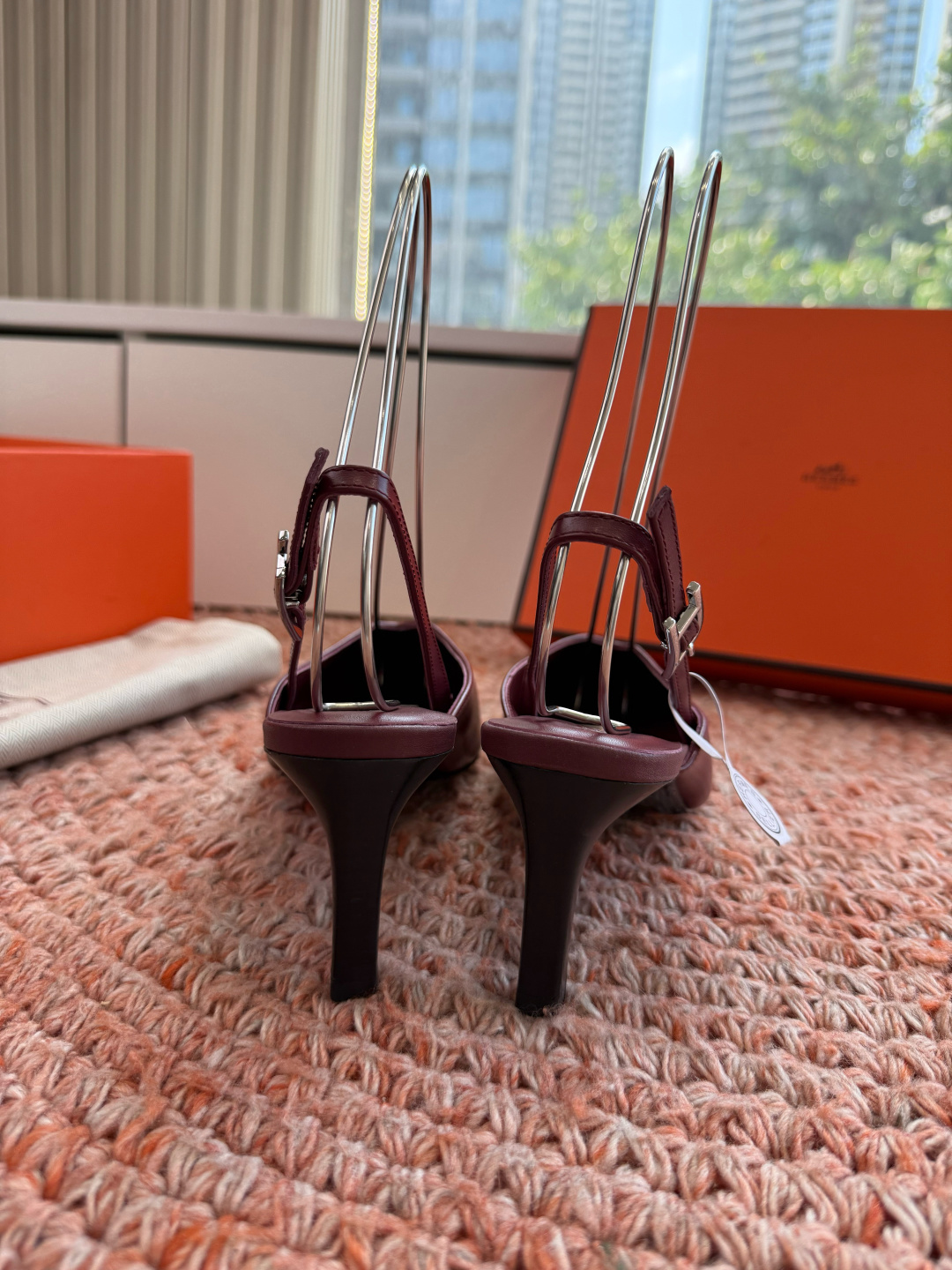 🌾G393顶级品质Hermès/爱马仕2026新品Kelly扣细带猫跟凉鞋单鞋当Kelly包的传奇基因邂