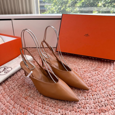 🌾G393顶级品质Hermès/爱马仕2026新品Kelly扣细带猫跟凉鞋单鞋当Kelly包的传奇基因邂 🌾G393顶级品质Hermès/爱马仕2026新品Kelly扣细带猫跟凉鞋单鞋当Kelly包的传奇基因邂