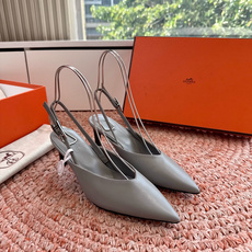 🌾G393顶级品质Hermès/爱马仕2026新品Kelly扣细带猫跟凉鞋单鞋当Kelly包的传奇基因邂 🌾G393顶级品质Hermès/爱马仕2026新品Kelly扣细带猫跟凉鞋单鞋当Kelly包的传奇基因邂