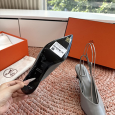 🌾G393顶级品质Hermès/爱马仕2026新品Kelly扣细带猫跟凉鞋单鞋当Kelly包的传奇基因邂 🌾G393顶级品质Hermès/爱马仕2026新品Kelly扣细带猫跟凉鞋单鞋当Kelly包的传奇基因邂