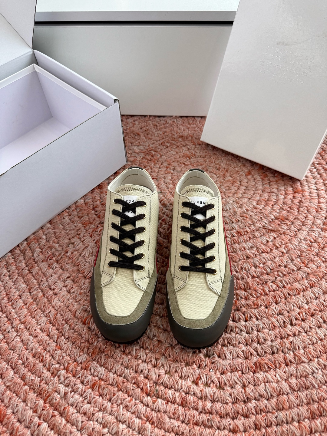 🌾G077顶级品质Maison Margiela 马吉拉帆布鞋​ 休闲鞋‼️ Maison Margie
