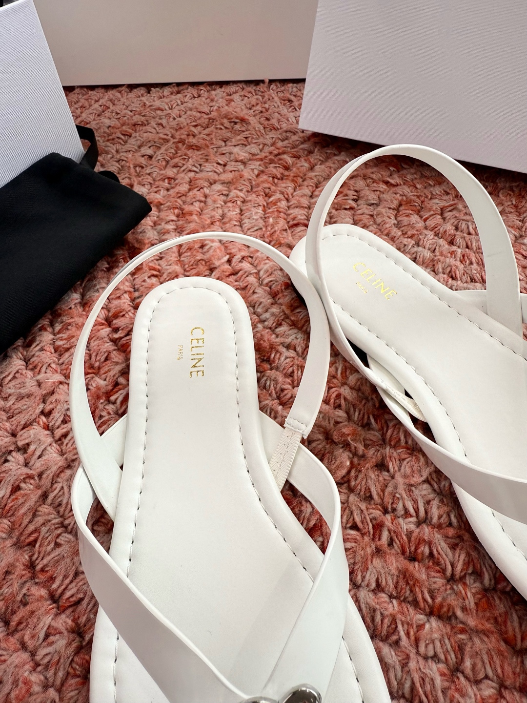 🌾G039顶级品质Celine赛琳· 26ss·CAGE 凯旋门夹脚沙滩罗马平底凉鞋CELINE CAG