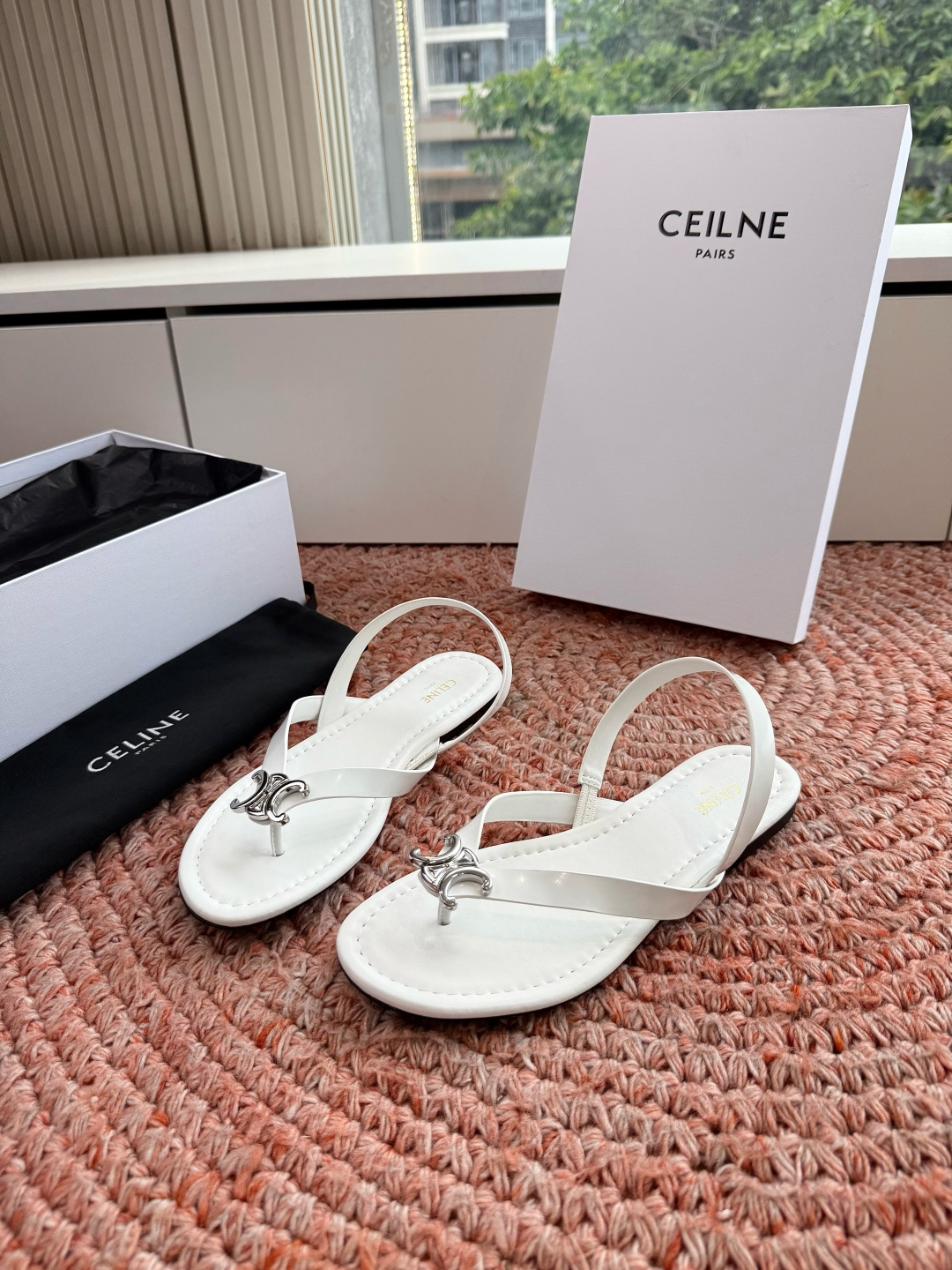 🌾G039顶级品质Celine赛琳· 26ss·CAGE 凯旋门夹脚沙滩罗马平底凉鞋CELINE CAG