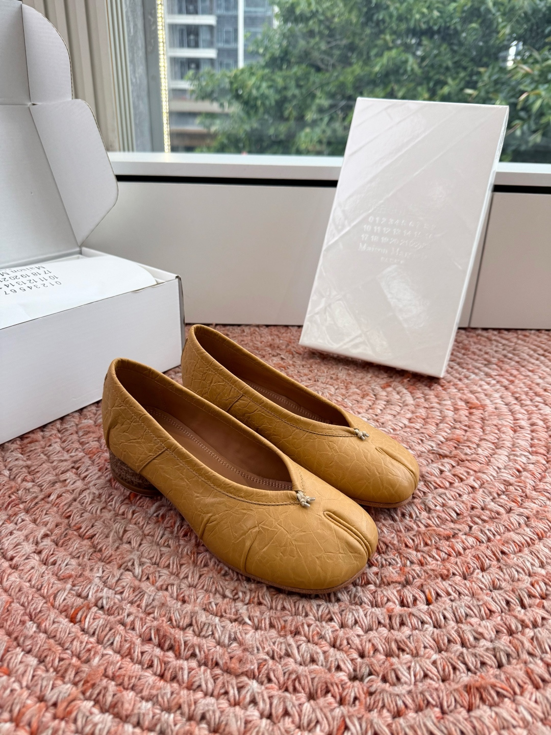 🌾G077顶级品质Maison Margiel*26SS 春夏新款新中式分趾鞋这款鞋的设计真的太有辨识度 🌾G077顶级品质Maison Margiel*26SS 春夏新款新中式分趾鞋这款鞋的设计真的太有辨识度