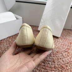 🌾G077顶级品质Maison Margiel*26SS 春夏新款新中式分趾鞋这款鞋的设计真的太有辨识度 🌾G077顶级品质Maison Margiel*26SS 春夏新款新中式分趾鞋这款鞋的设计真的太有辨识度
