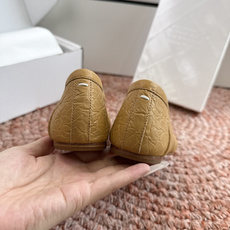 🌾G077顶级品质Maison Margiel*26SS 春夏新款新中式分趾鞋这款鞋的设计真的太有辨识度 🌾G077顶级品质Maison Margiel*26SS 春夏新款新中式分趾鞋这款鞋的设计真的太有辨识度