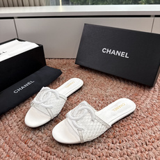 🌾G187顶级Chanel 2026ss小香沙滩凉鞋 顶级专柜品质 每年必入的经典款之一!最新出双C金属 🌾G187顶级Chanel 2026ss小香沙滩凉鞋 顶级专柜品质 每年必入的经典款之一!最新出双C金属