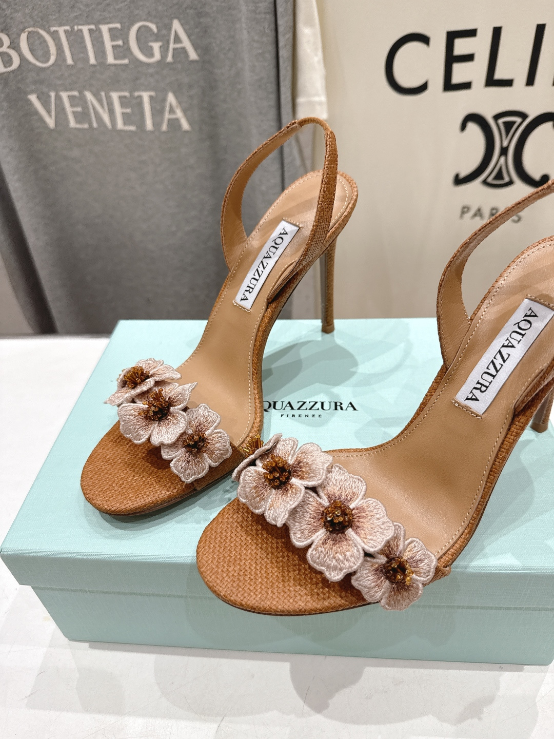 高版本出厂 「ᴀqᴜᴀᴢᴢᴜʀᴀ」AQUAZZURA/菠萝F072 2026ss夏季新款花卉高跟凉鞋__