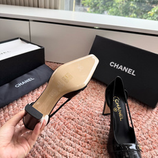 🌾G170😀CHANEL* 香奈儿小香2026专柜同步新款高跟鞋单鞋极简设计 超好搭配的日常款、无论高度 🌾G170😀CHANEL* 香奈儿小香2026专柜同步新款高跟鞋单鞋极简设计 超好搭配的日常款、无论高度