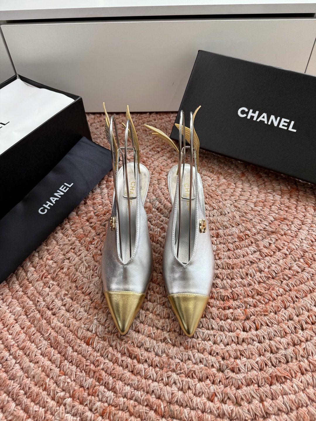 🌾G238😀CHANEL* 香奈儿小香2026专柜同步新款高跟鞋单鞋凉鞋极简设计 超好搭配的日常款、无论