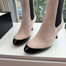 G238级CHANE*2026小香奈儿切尔西短靴妥妥的自留款!!比经典款Slingback舒服太多啦!每 G238级CHANE*2026小香奈儿切尔西短靴妥妥的自留款!!比经典款Slingback舒服太多啦!每