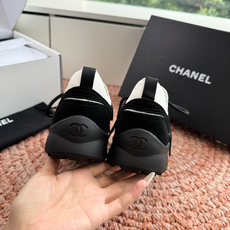 🌾G027CHANEL 小香26ss经典菱格休闲鞋 德训鞋‼️ 把奢雅揉进日常穿搭,柔软皮革菱格质感绝佳 🌾G027CHANEL 小香26ss经典菱格休闲鞋 德训鞋‼️ 把奢雅揉进日常穿搭,柔软皮革菱格质感绝佳