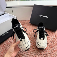 🌾G027CHANEL 小香26ss经典菱格休闲鞋 德训鞋‼️ 把奢雅揉进日常穿搭,柔软皮革菱格质感绝佳 🌾G027CHANEL 小香26ss经典菱格休闲鞋 德训鞋‼️ 把奢雅揉进日常穿搭,柔软皮革菱格质感绝佳