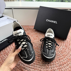 🌾G027CHANEL 小香26ss经典菱格休闲鞋 德训鞋‼️ 把奢雅揉进日常穿搭,柔软皮革菱格质感绝佳 🌾G027CHANEL 小香26ss经典菱格休闲鞋 德训鞋‼️ 把奢雅揉进日常穿搭,柔软皮革菱格质感绝佳