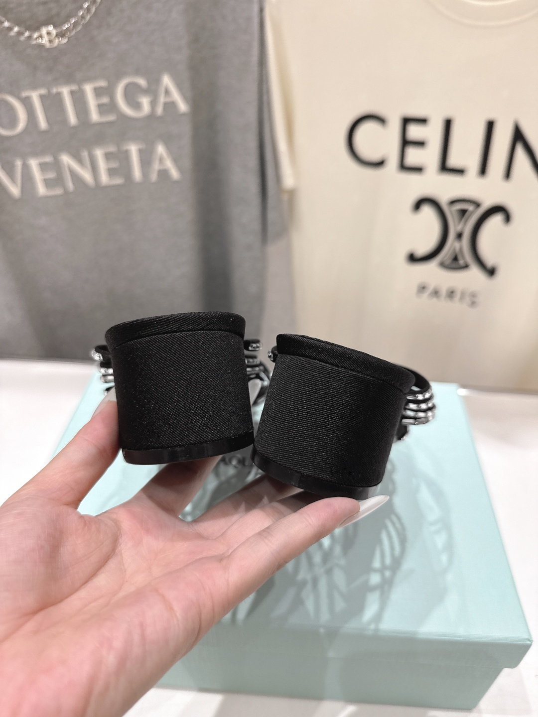 高版本出厂 「ᴀqᴜᴀᴢᴢᴜʀᴀ」AQUAZZURA/菠萝F072 2026ss夏季新款抽条烫钻高跟拖鞋