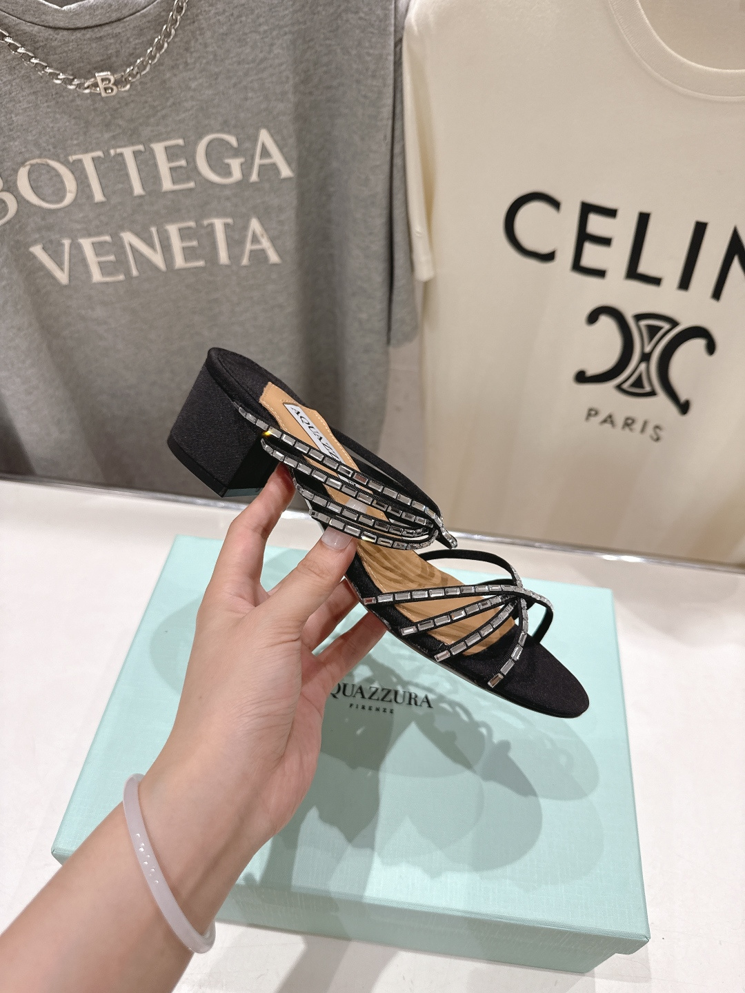 高版本出厂 「ᴀqᴜᴀᴢᴢᴜʀᴀ」AQUAZZURA/菠萝F072 2026ss夏季新款抽条烫钻高跟拖鞋
