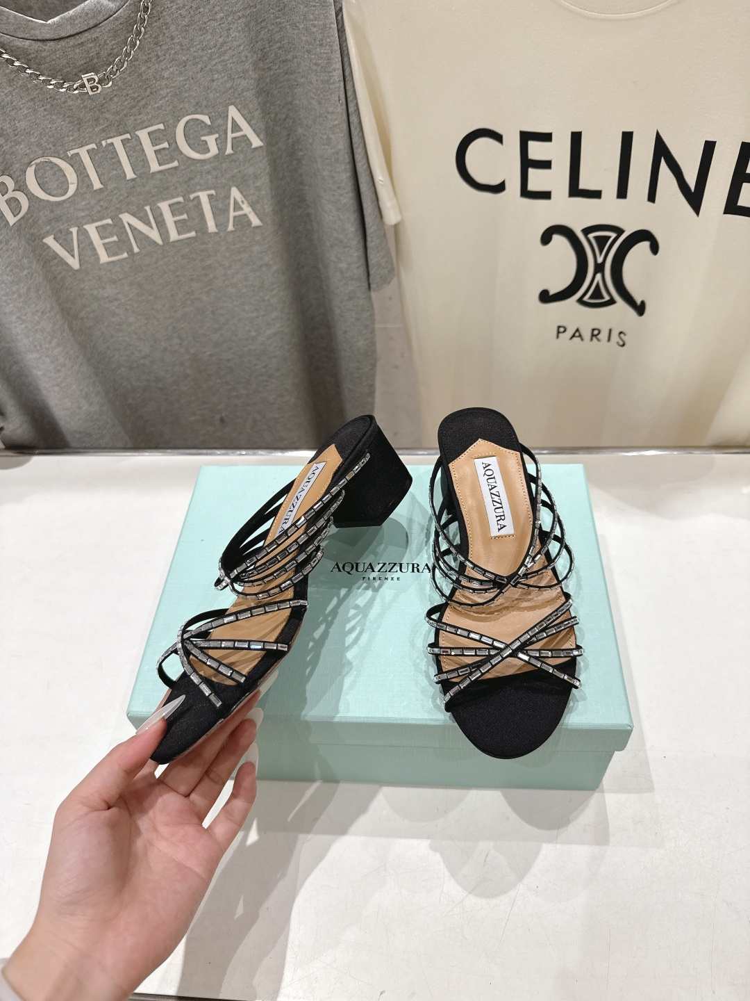高版本出厂 「ᴀqᴜᴀᴢᴢᴜʀᴀ」AQUAZZURA/菠萝F072 2026ss夏季新款抽条烫钻高跟拖鞋