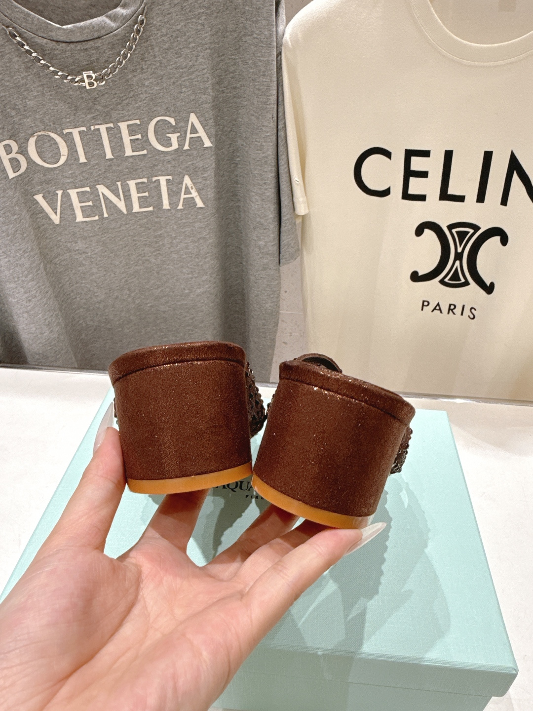 高版本出厂 「ᴀqᴜᴀᴢᴢᴜʀᴀ」AQUAZZURA/菠萝F072 2026ss夏季新款网面烫钻高跟拖鞋