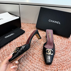 G030😀CHANEL* 香奈儿小香2026专柜同步新款高跟鞋单鞋凉鞋极简设计 超好搭配的日常款、无论高 G030😀CHANEL* 香奈儿小香2026专柜同步新款高跟鞋单鞋凉鞋极简设计 超好搭配的日常款、无论高