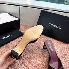 G030😀CHANEL* 香奈儿小香2026专柜同步新款高跟鞋单鞋凉鞋极简设计 超好搭配的日常款、无论高 G030😀CHANEL* 香奈儿小香2026专柜同步新款高跟鞋单鞋凉鞋极简设计 超好搭配的日常款、无论高