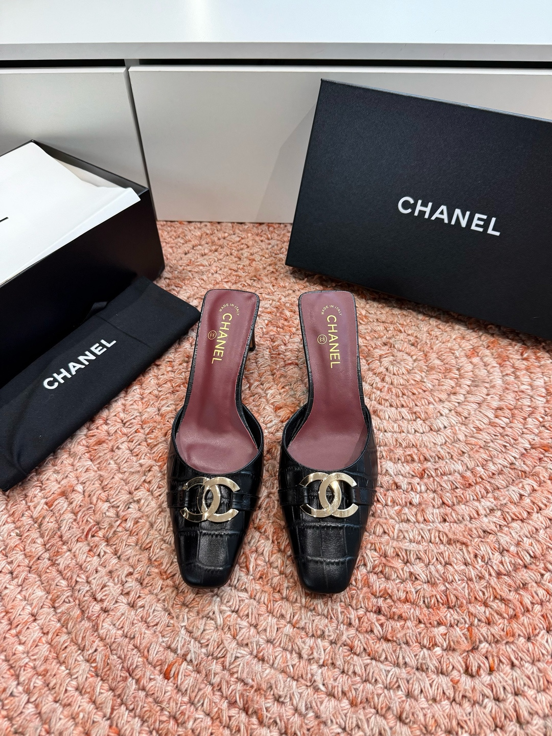G030😀CHANEL* 香奈儿小香2026专柜同步新款高跟鞋单鞋凉鞋极简设计 超好搭配的日常款、无论高