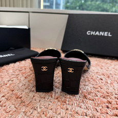 G030😀CHANEL* 香奈儿小香2026专柜同步新款高跟鞋单鞋凉鞋极简设计 超好搭配的日常款、无论高 G030😀CHANEL* 香奈儿小香2026专柜同步新款高跟鞋单鞋凉鞋极简设计 超好搭配的日常款、无论高