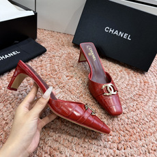 G030😀CHANEL* 香奈儿小香2026专柜同步新款高跟鞋单鞋凉鞋极简设计 超好搭配的日常款、无论高 G030😀CHANEL* 香奈儿小香2026专柜同步新款高跟鞋单鞋凉鞋极简设计 超好搭配的日常款、无论高