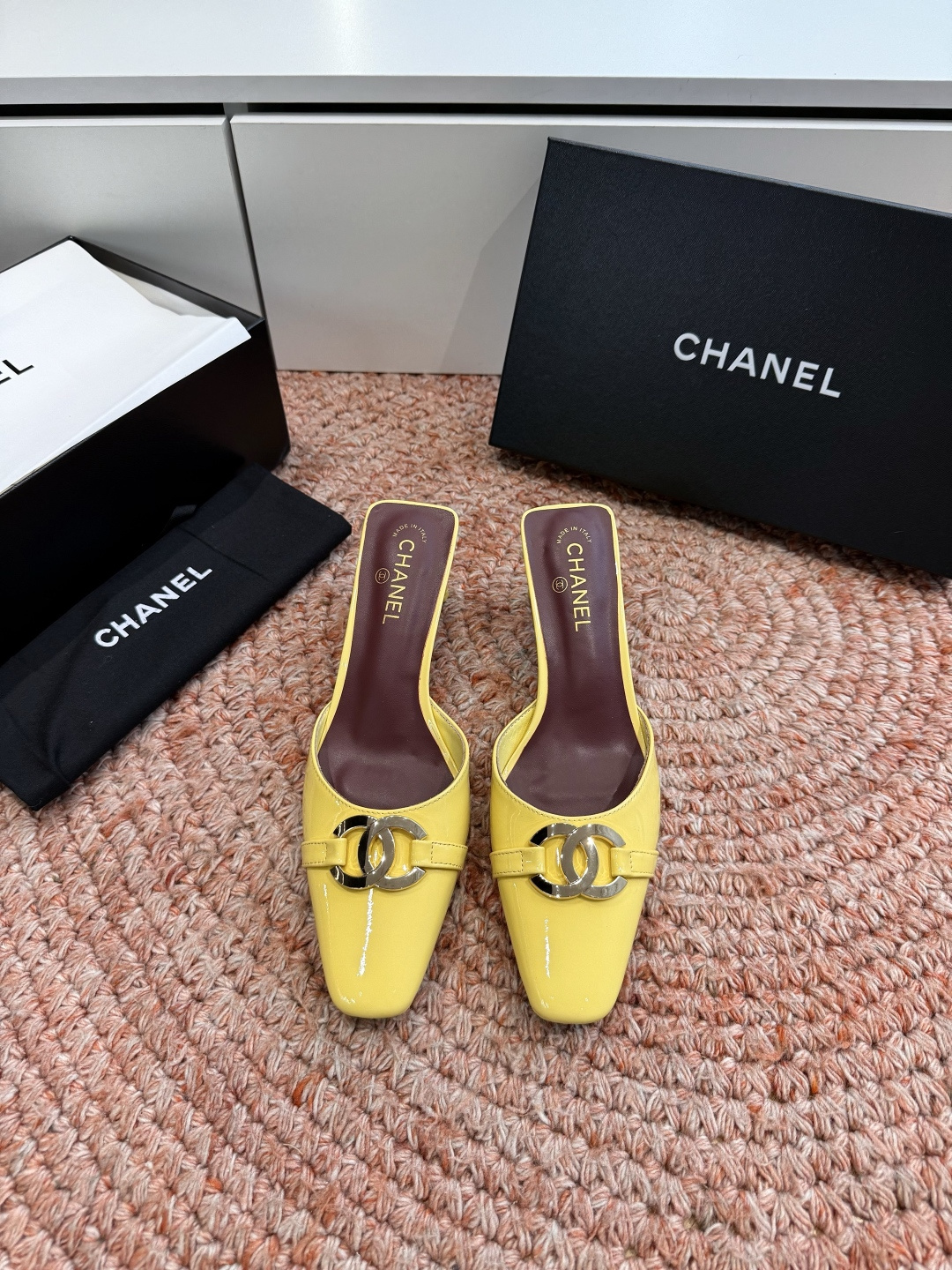 G030😀CHANEL* 香奈儿小香2026专柜同步新款高跟鞋单鞋凉鞋极简设计 超好搭配的日常款、无论高