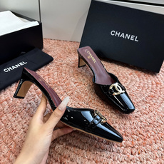 G030😀CHANEL* 香奈儿小香2026专柜同步新款高跟鞋单鞋凉鞋极简设计 超好搭配的日常款、无论高 G030😀CHANEL* 香奈儿小香2026专柜同步新款高跟鞋单鞋凉鞋极简设计 超好搭配的日常款、无论高