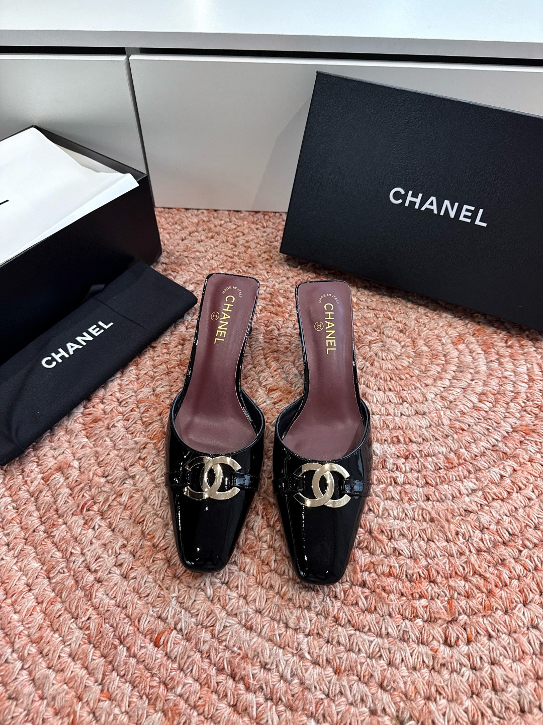 G030😀CHANEL* 香奈儿小香2026专柜同步新款高跟鞋单鞋凉鞋极简设计 超好搭配的日常款、无论高