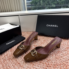 G030😀CHANEL* 香奈儿小香2026专柜同步新款高跟鞋单鞋凉鞋极简设计 超好搭配的日常款、无论高 G030😀CHANEL* 香奈儿小香2026专柜同步新款高跟鞋单鞋凉鞋极简设计 超好搭配的日常款、无论高